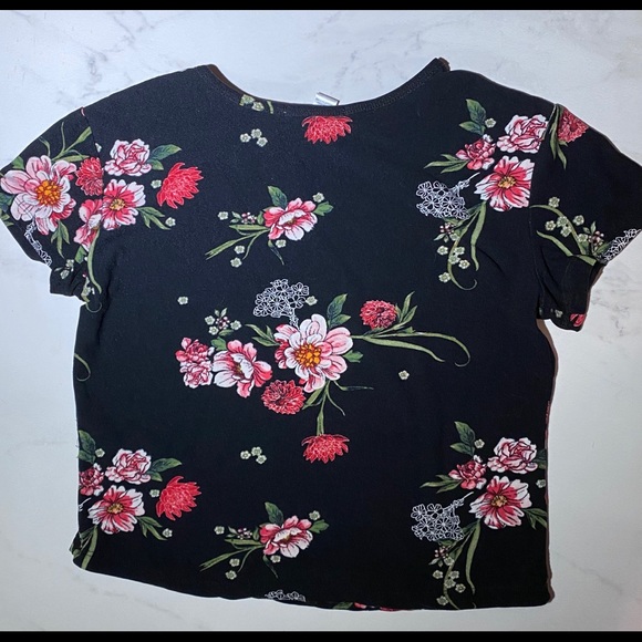 Floral Silk Crop-Top - Picture 2 of 3